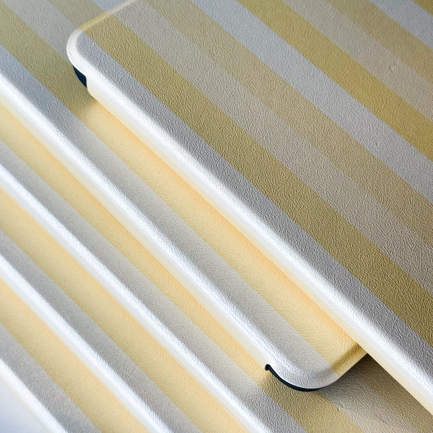 Limoncello Stripe